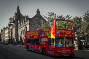 Wygodne podróże autobusowe: Ciesz się komfortem podczas wycieczek autobusowych
